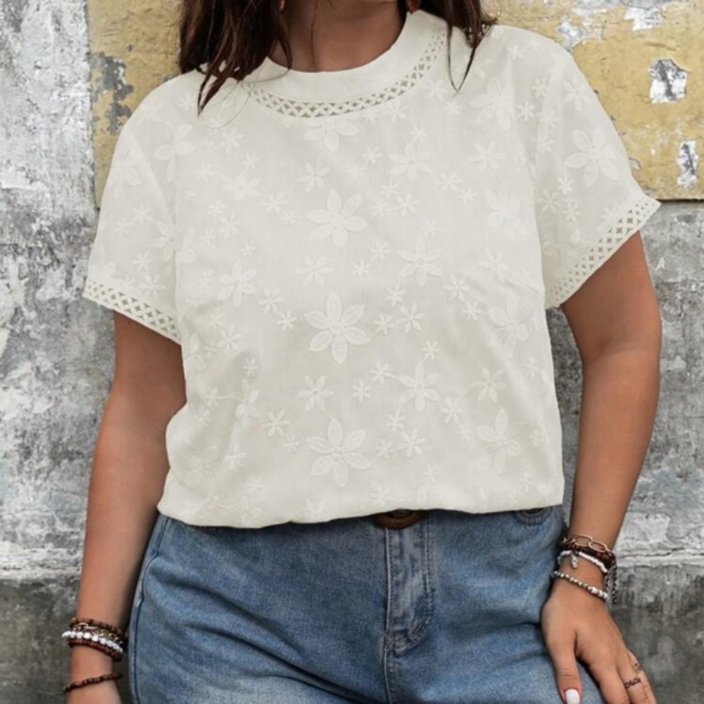 Cream Top‎